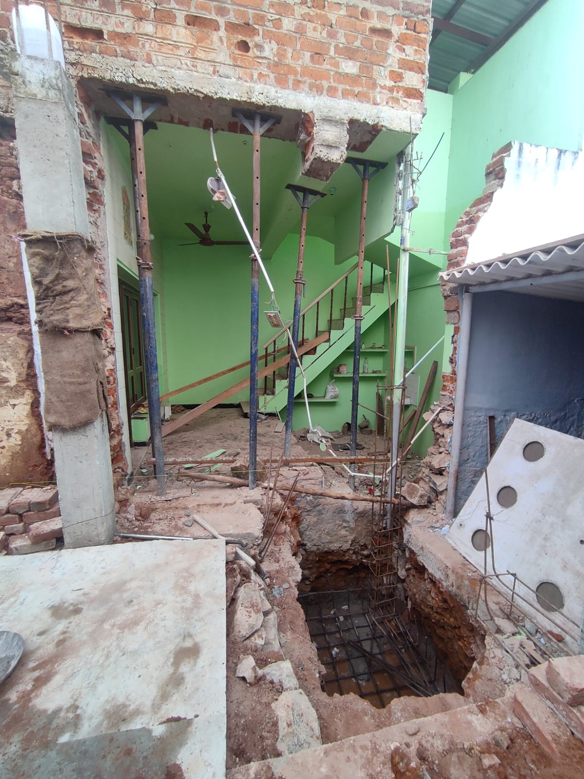 sifat Img construction 2